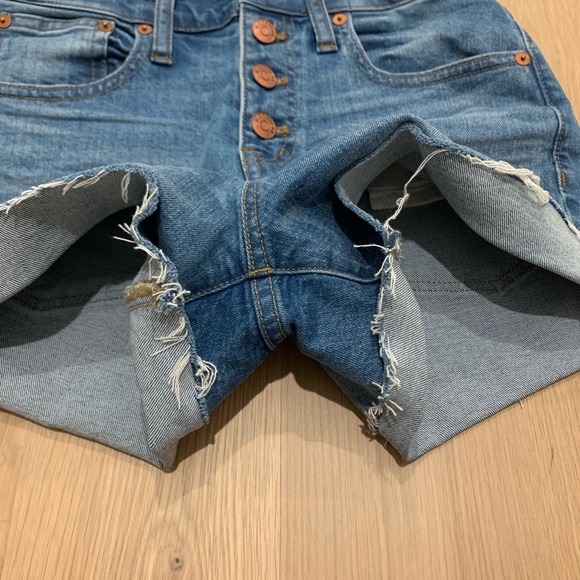 Madewell High Rise Denim Boyshorts Button Through Front Jean Shorts Blue Size 24 - Picture 6 of 16